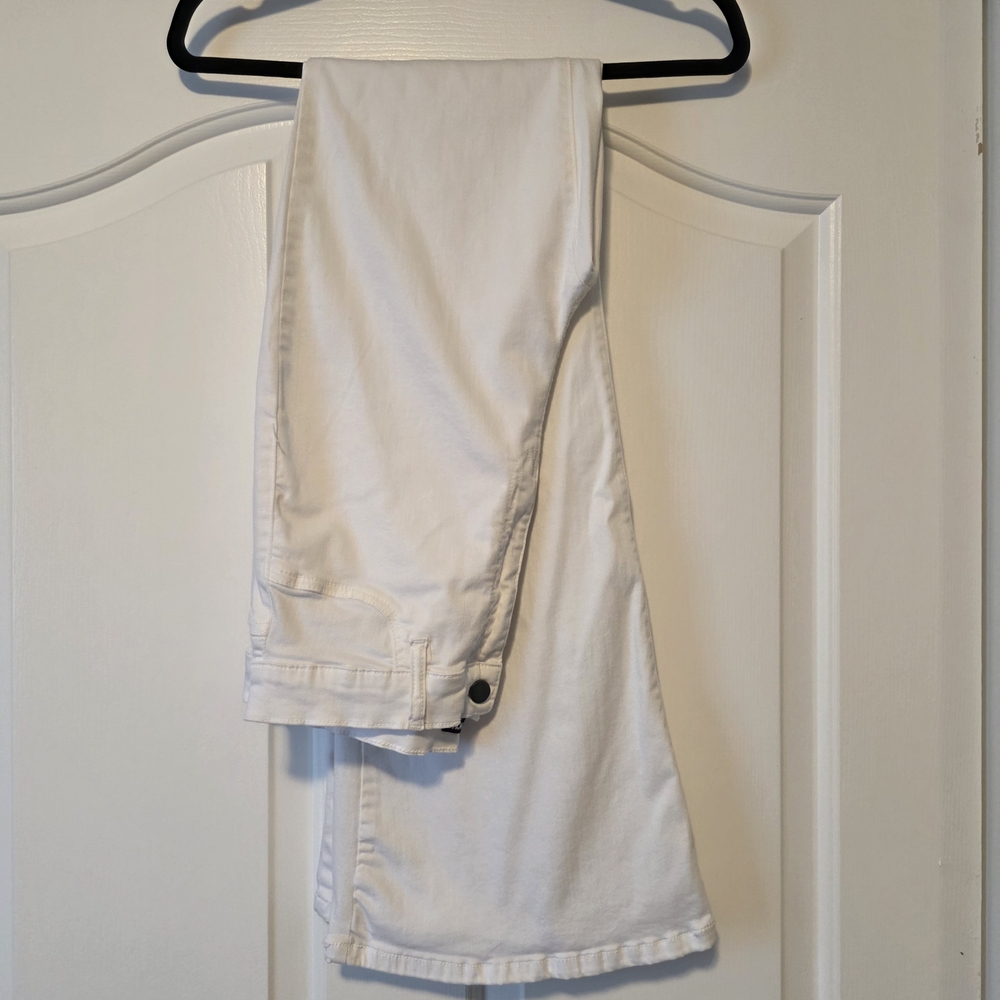 Fashion Nova Classic White Jeans